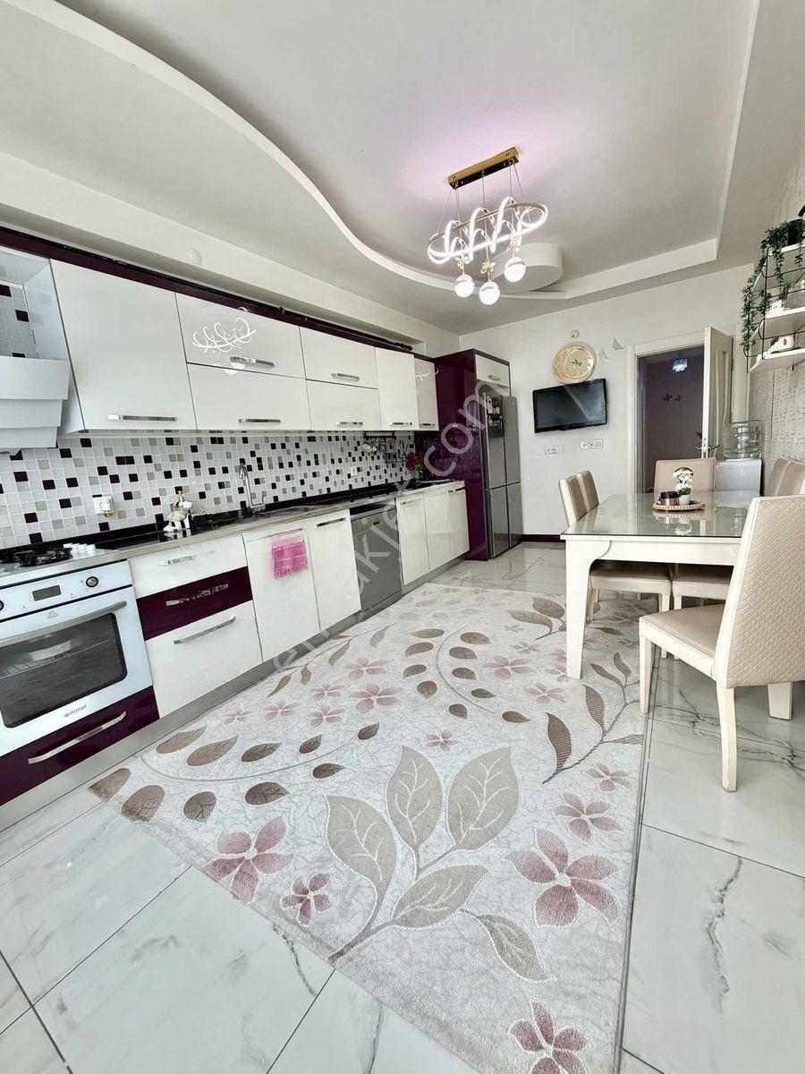 Nevroz Park Yeni Millet Bahçesi Karşısı Satılık 3+1 Lüks Daire — fotoğraf 17