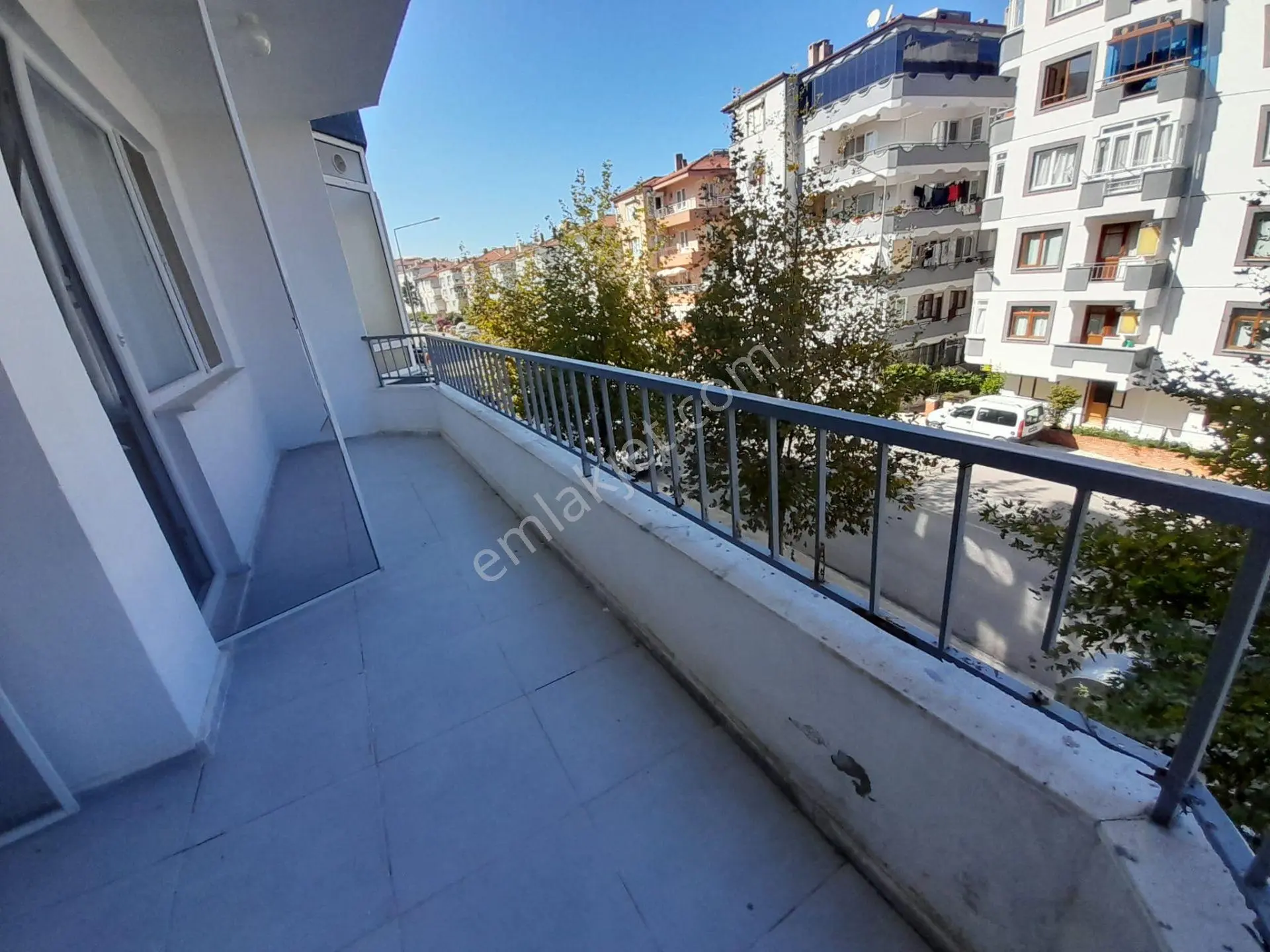 Yasemin Emlaktan Çamlık Mah 1 Kat Deniz Manzara 2+1 Daire — fotoğraf 2