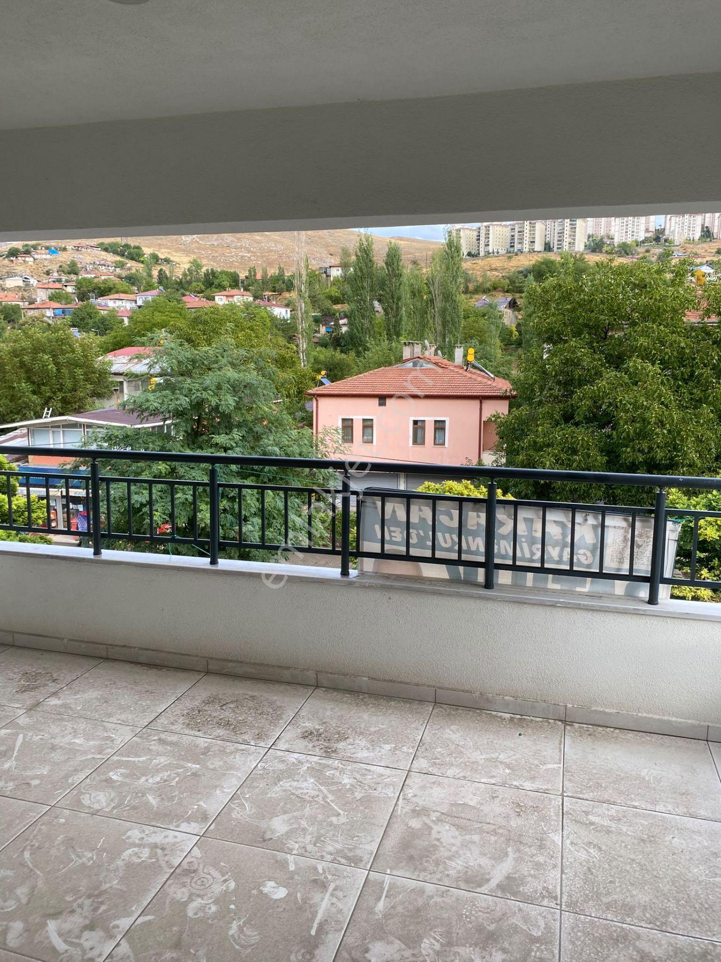 Sivas Divriği Kale Mahallesi’nde Satılık Modern Ve Manzaralı Daire — fotoğraf 16