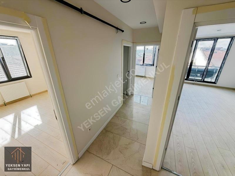 İstasyon'da Sıfır 190m2 4+2 Açılır Çatılı Kombi Ankastreli Daire — fotoğraf 8