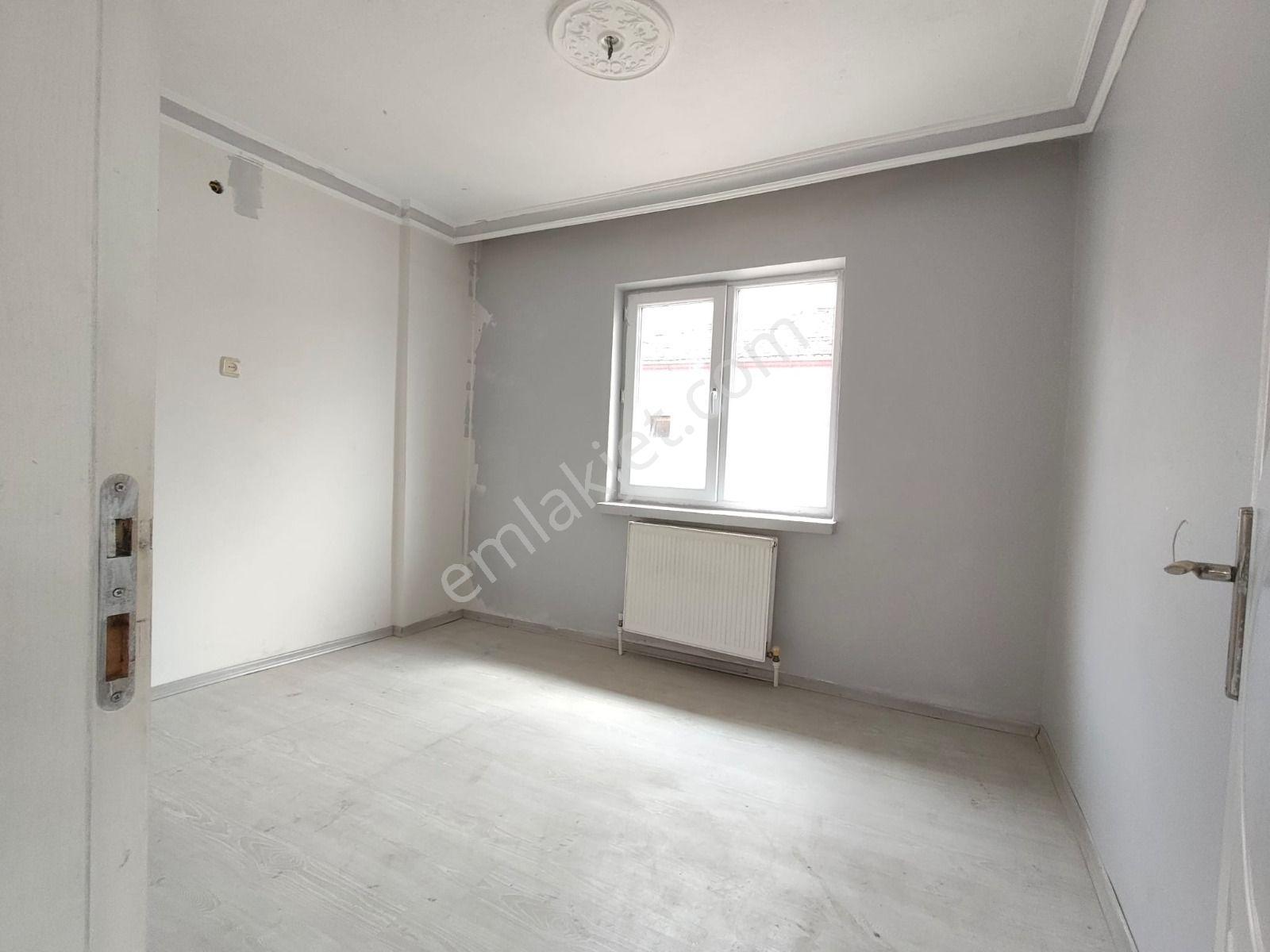 Yılmaz Gayrımenkulden 5+1 Teras 4 Son Kat Ful Yapılı Icınde Kıracı Var Yatırımlık Emsalının Altında — fotoğraf 31