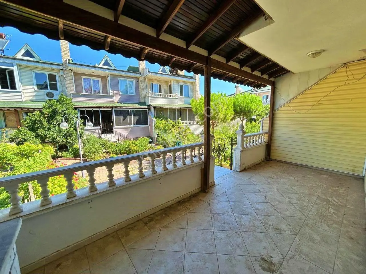 Uytundan Edremitte Daire Fiyatına 5+1 Satılık Tripleks Villa — fotoğraf 21