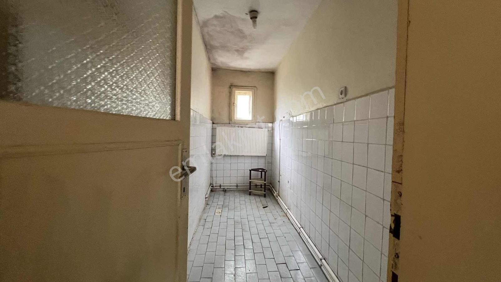 Royale'den Yunusemrede Komple Satılık Bina — fotoğraf 12