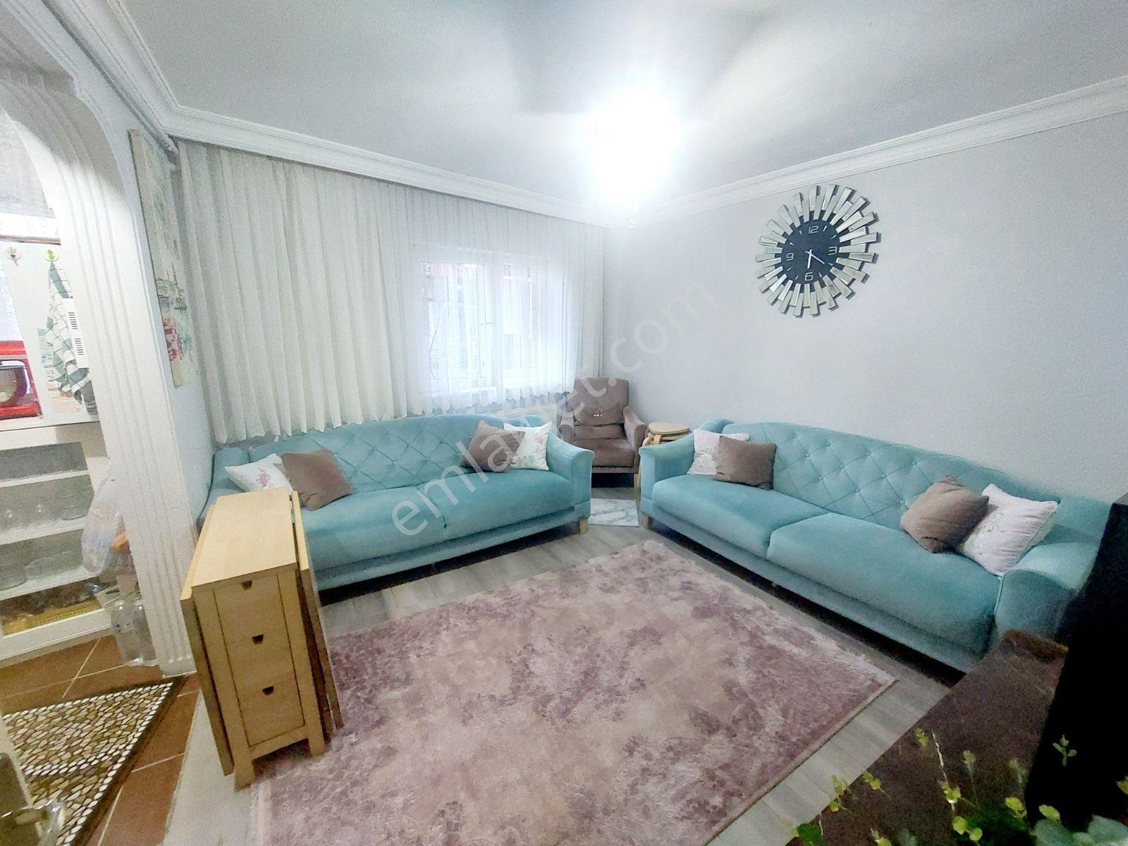 Türkmen Emlak'Tan Satılık 1+1 Masrafsız Giriş Altı Daire