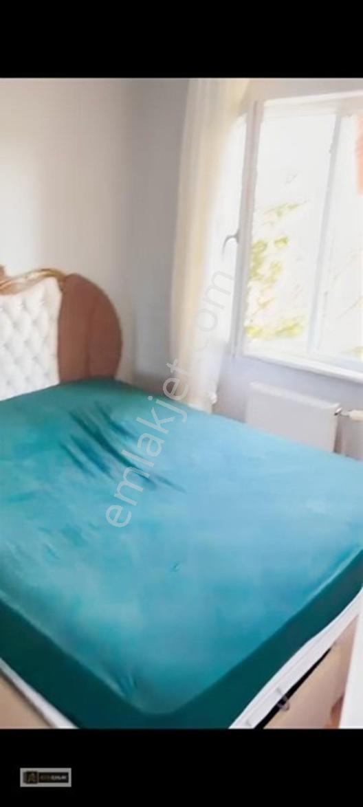 Eşyalı Satılık 1+1 Daire (karadeniz Tokiler Dy Bloklarında) — fotoğraf 6