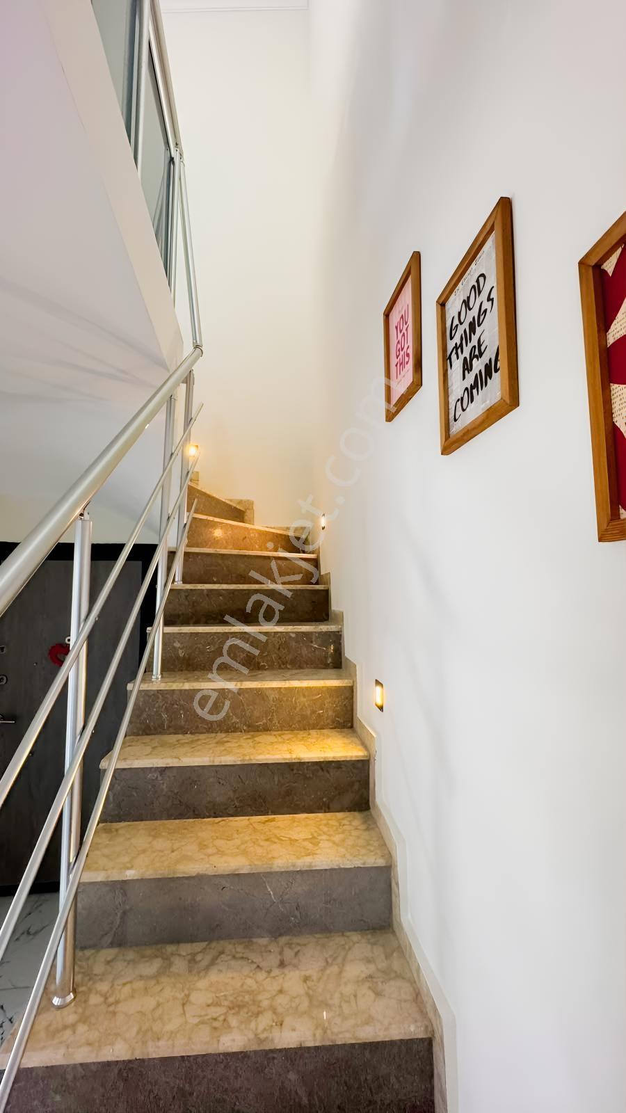 Mir'den Çift Banyolu Giyinme Odalı Eski Ssk Yakını 2+1 Daire — fotoğraf 12