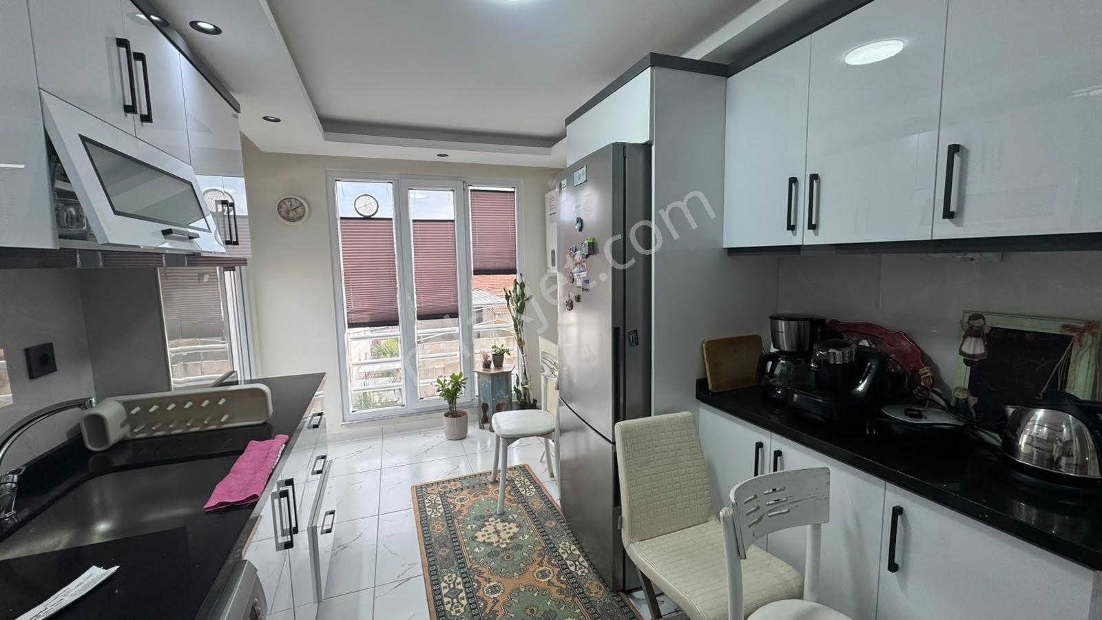 Mir'den Çift Banyolu Giyinme Odalı Eski Ssk Yakını 2+1 Daire — fotoğraf 13