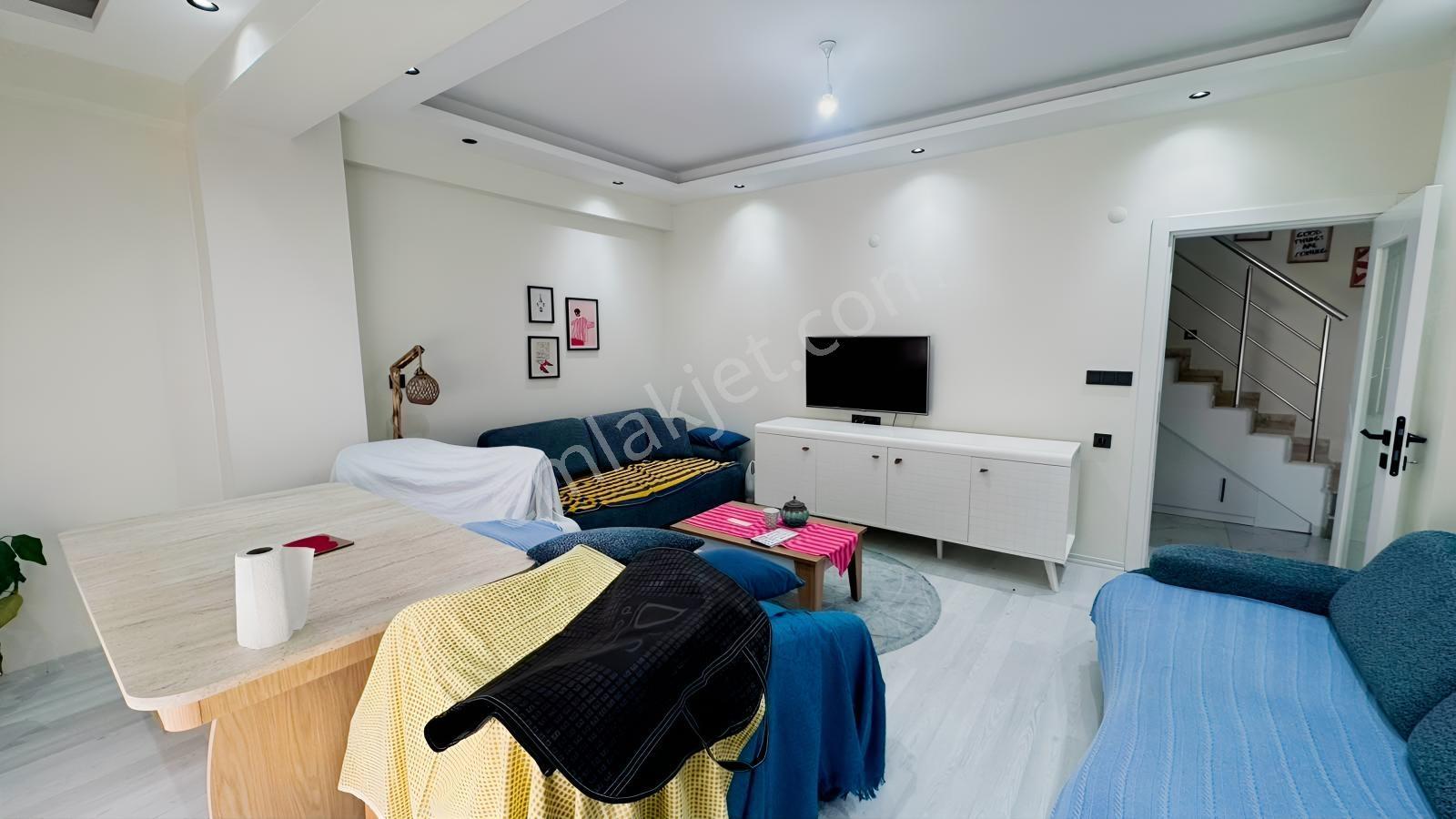 Mir'den Çift Banyolu Giyinme Odalı Eski Ssk Yakını 2+1 Daire — fotoğraf 21