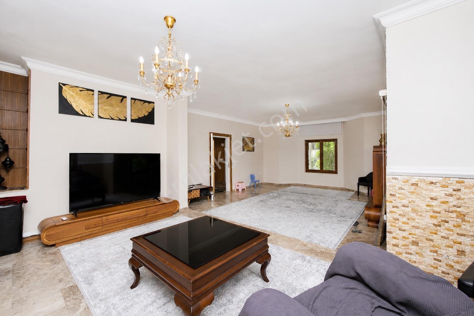 Alanya Yeşilöz’de Satılık Bahçeli Villa — fotoğraf 2