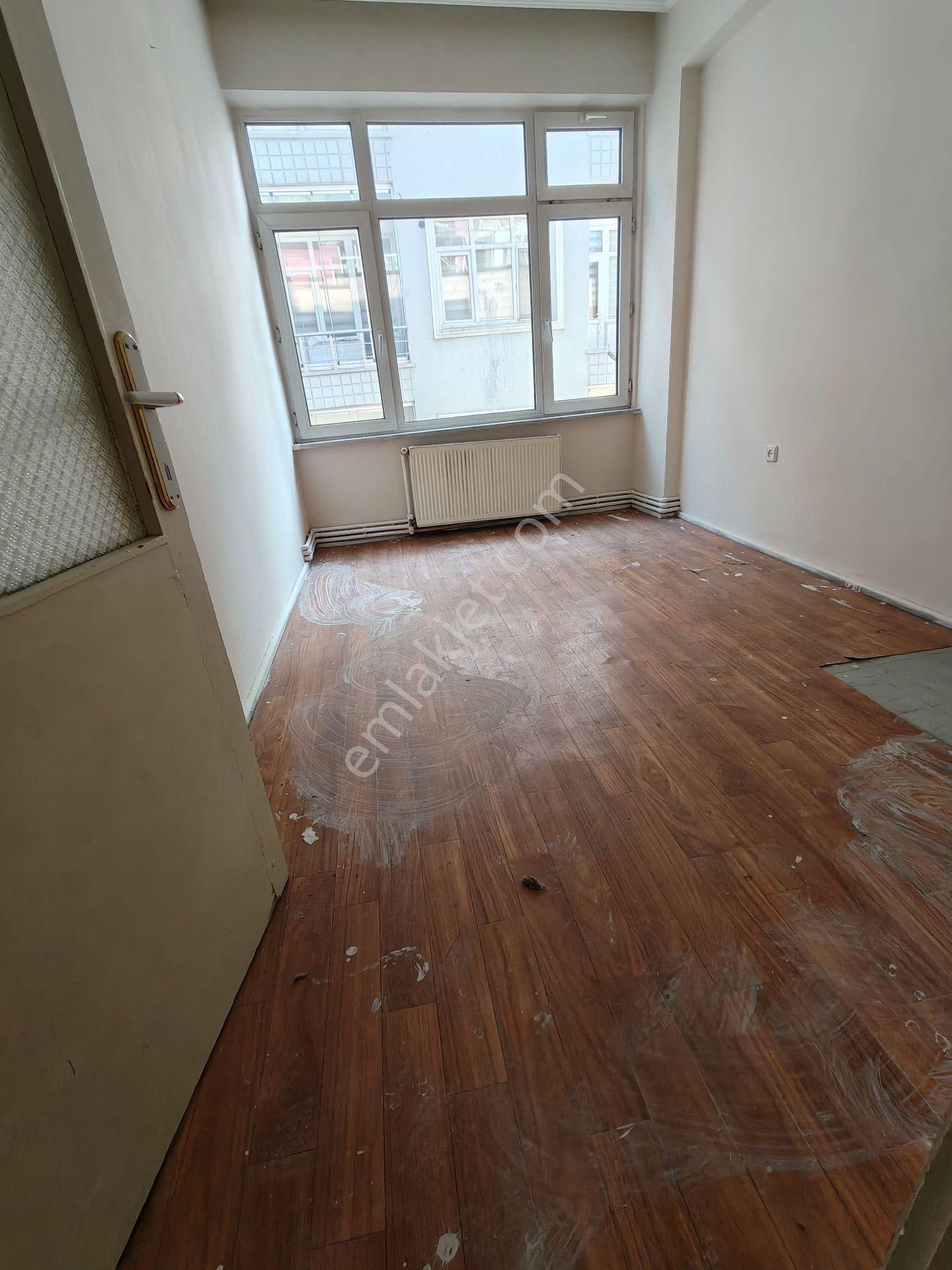 İlkadım Zafer Mahallesi'nde Satılık 2+1 Merkezi Daire — fotoğraf 6