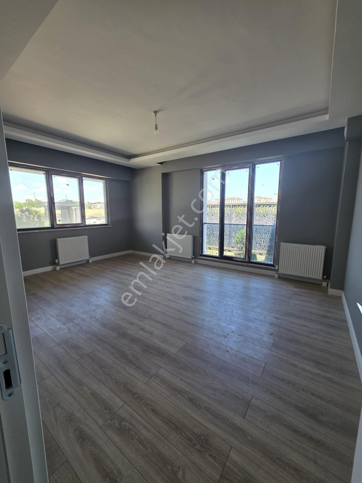 Koru 2 Son Daire 3+1 Zemin Havuz Cephe Yatay Mimari — fotoğraf 10