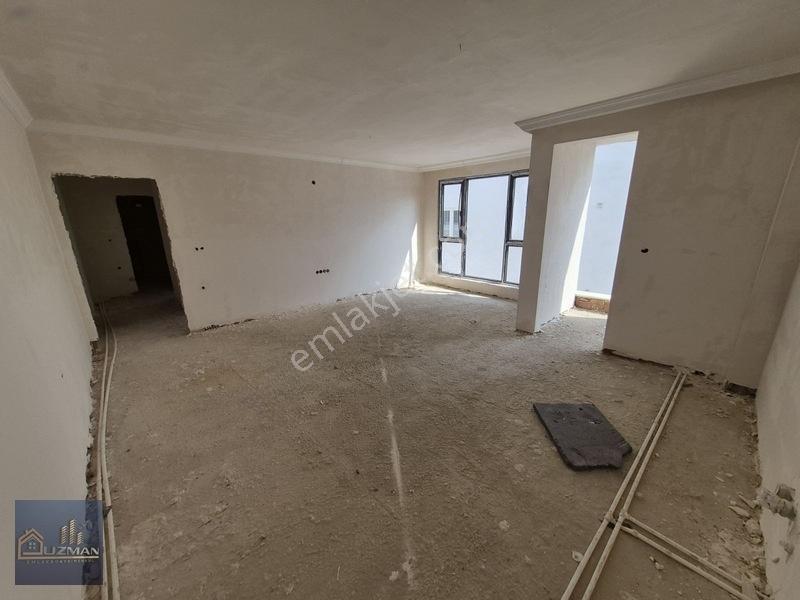 Uzman Emlak'tan Satılık Sıfır 2+1 Daire — fotoğraf 3