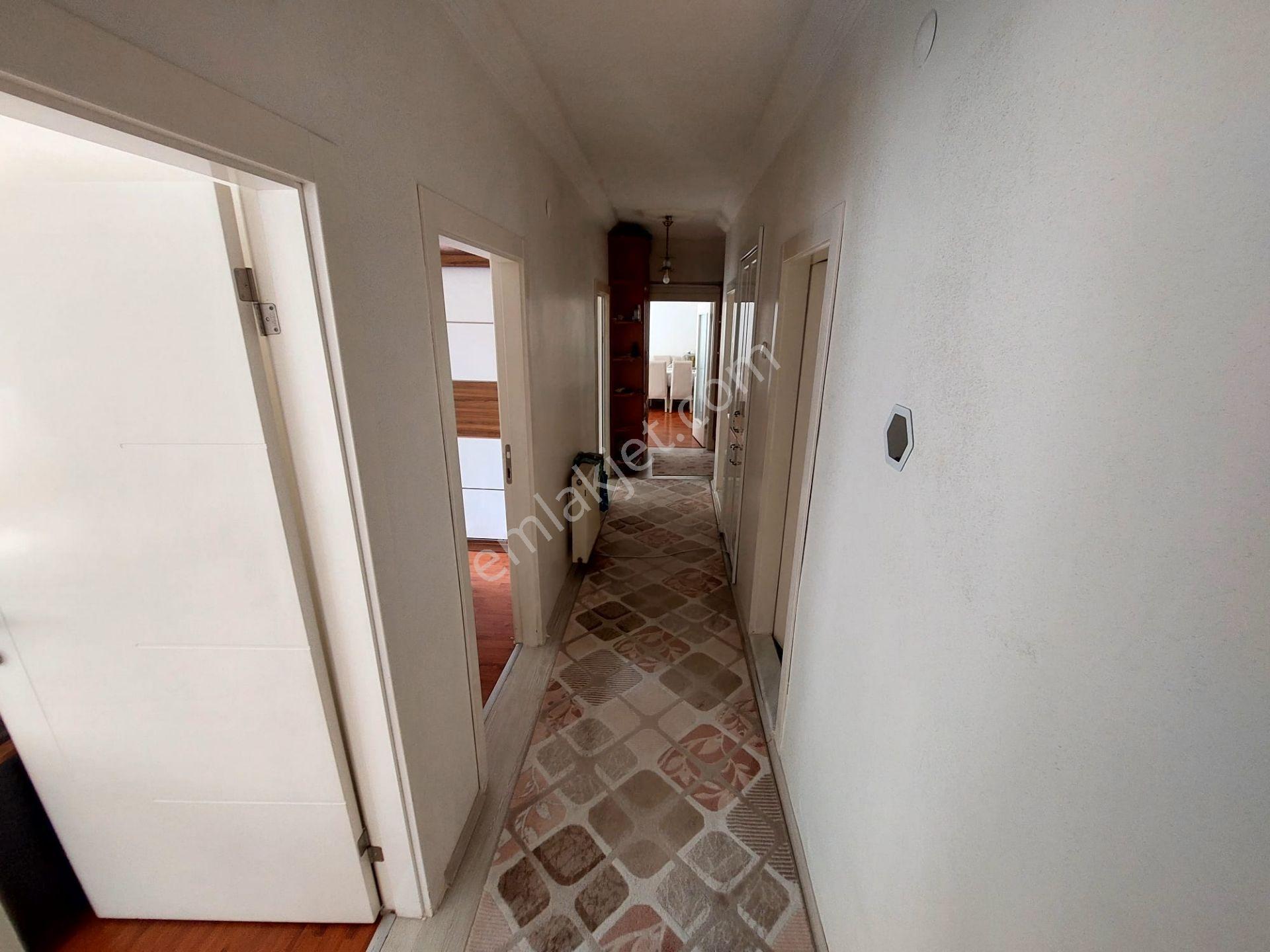 Çatkapıdan Selçuklu Mh Merkezi Lokasyonda Katta Salon Bağımsız 3+1 Daire — fotoğraf 10