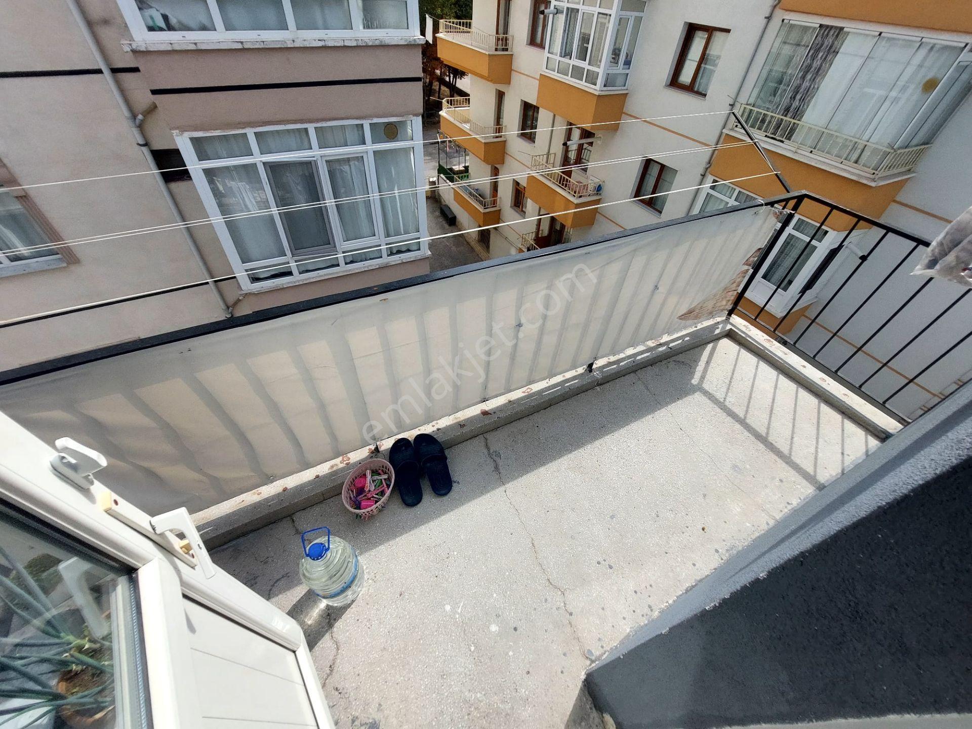 Çatkapıdan Selçuklu Mh Merkezi Lokasyonda Katta Salon Bağımsız 3+1 Daire — fotoğraf 15
