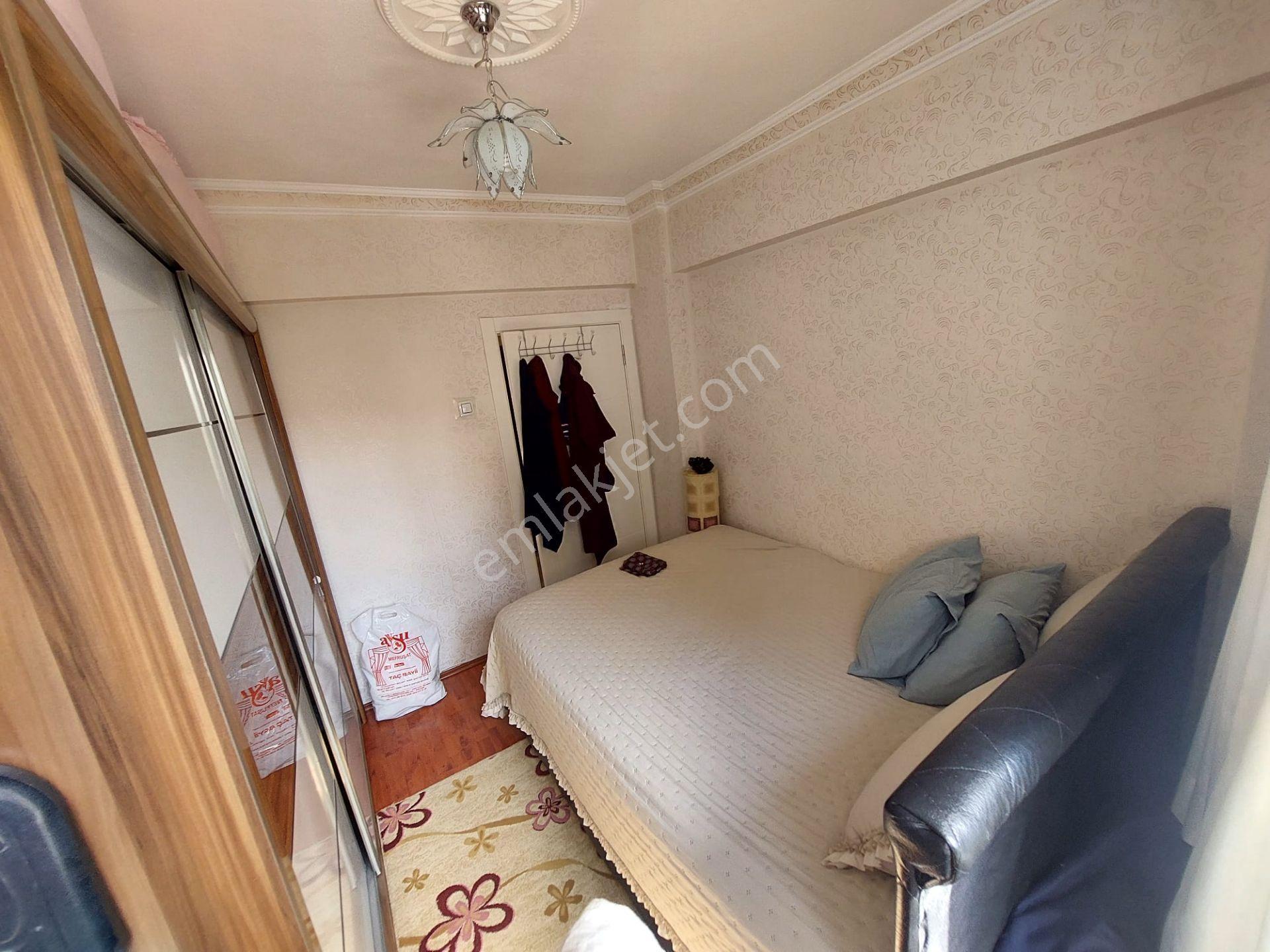 Çatkapıdan Selçuklu Mh Merkezi Lokasyonda Katta Salon Bağımsız 3+1 Daire — fotoğraf 19
