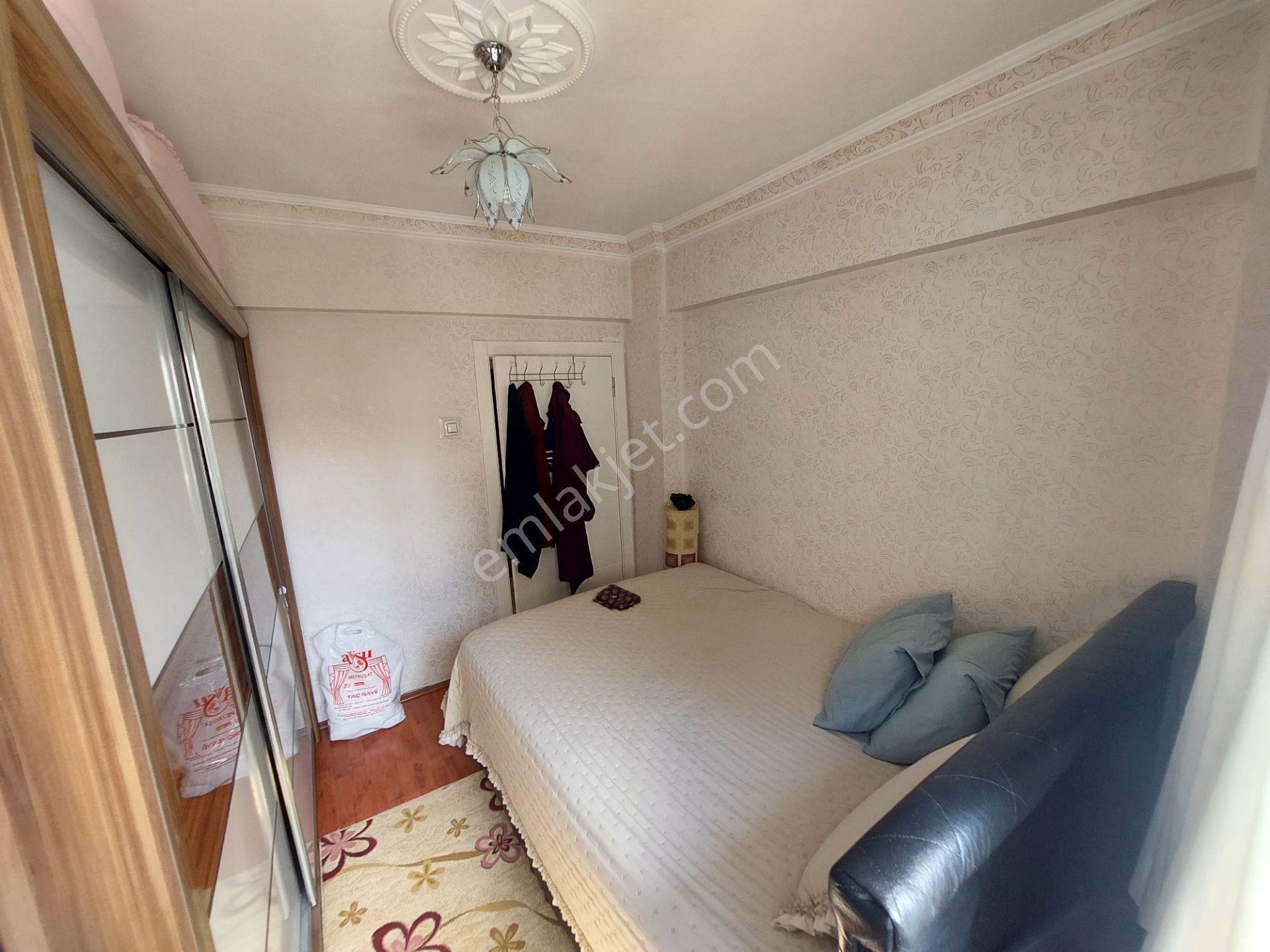 Çatkapıdan Selçuklu Mh Merkezi Lokasyonda Katta Salon Bağımsız 3+1 Daire — fotoğraf 21
