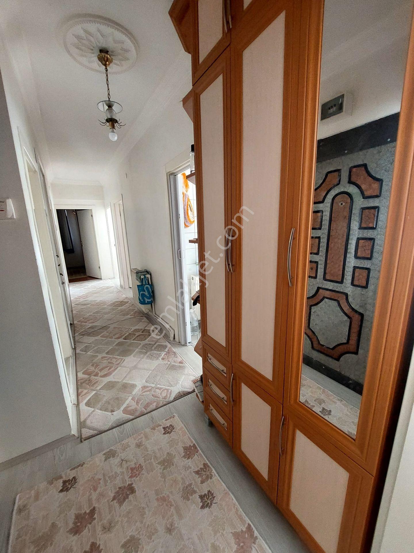 Çatkapıdan Selçuklu Mh Merkezi Lokasyonda Katta Salon Bağımsız 3+1 Daire — fotoğraf 34