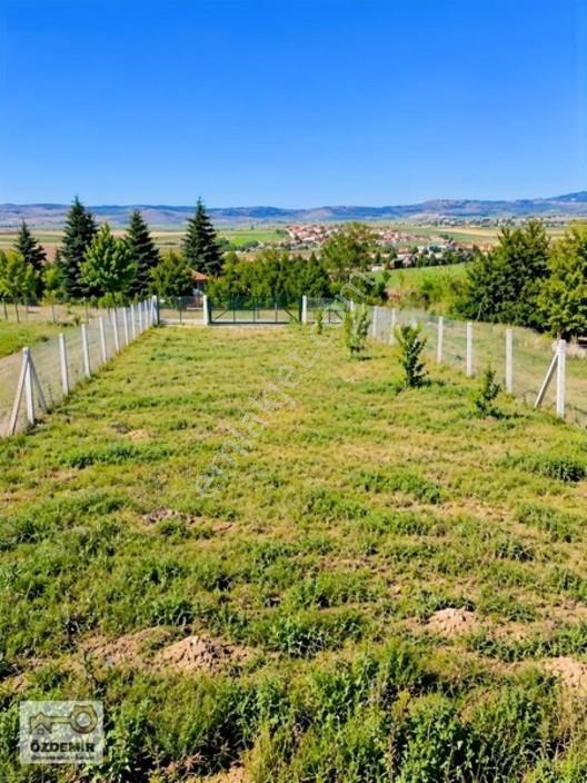 Özdemir'den Batıkent Mahallesi Yatırımlık 400m2 Arsa — fotoğraf 2