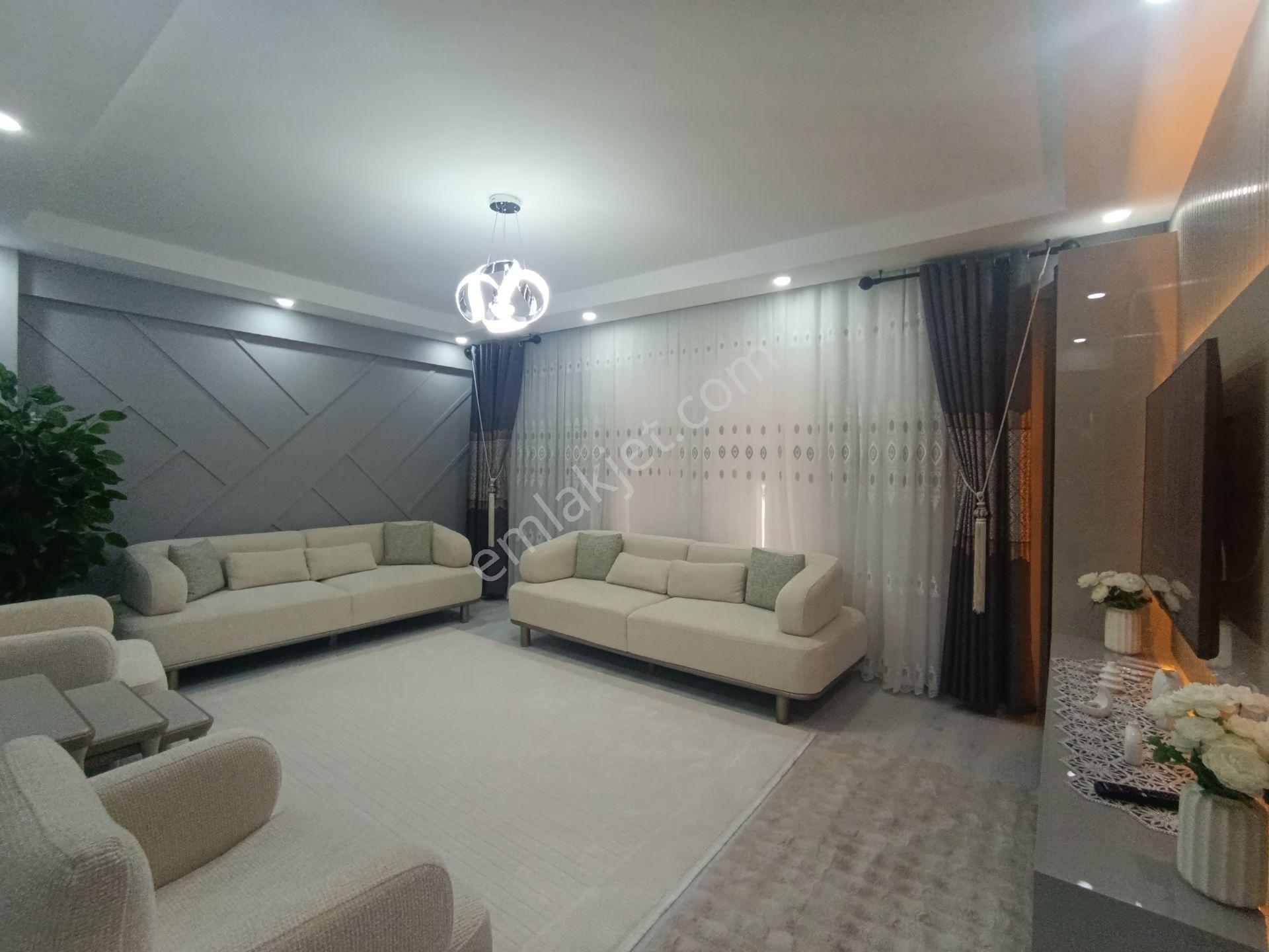 Salihli Sağlık Mahallesinde 3+1 3 Balkonlu Daire — fotoğraf 11