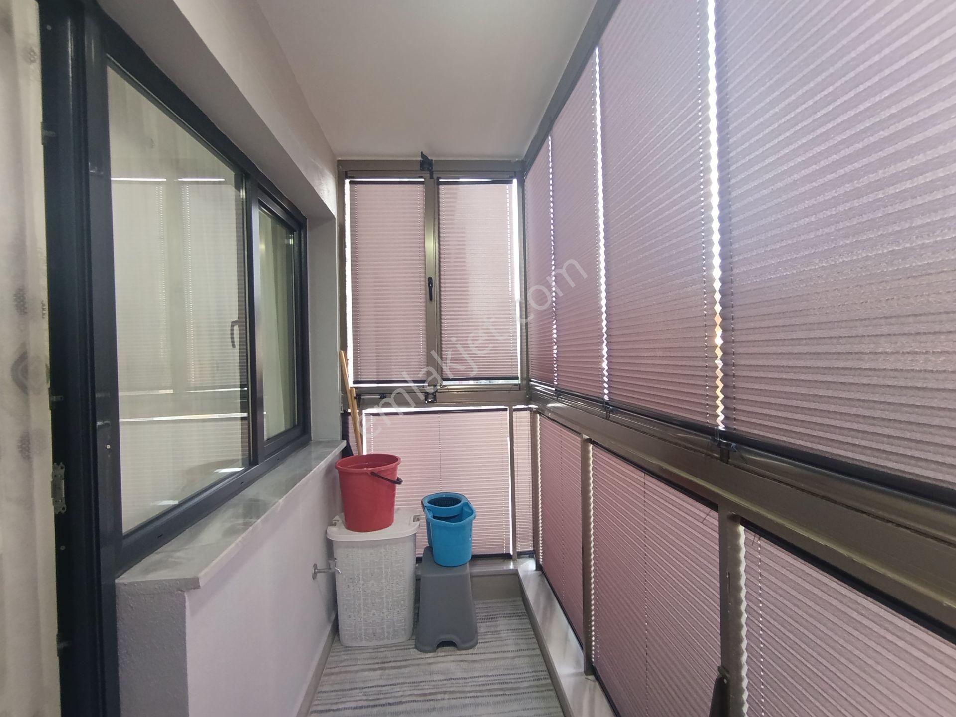 Salihli Sağlık Mahallesinde 3+1 3 Balkonlu Daire — fotoğraf 25