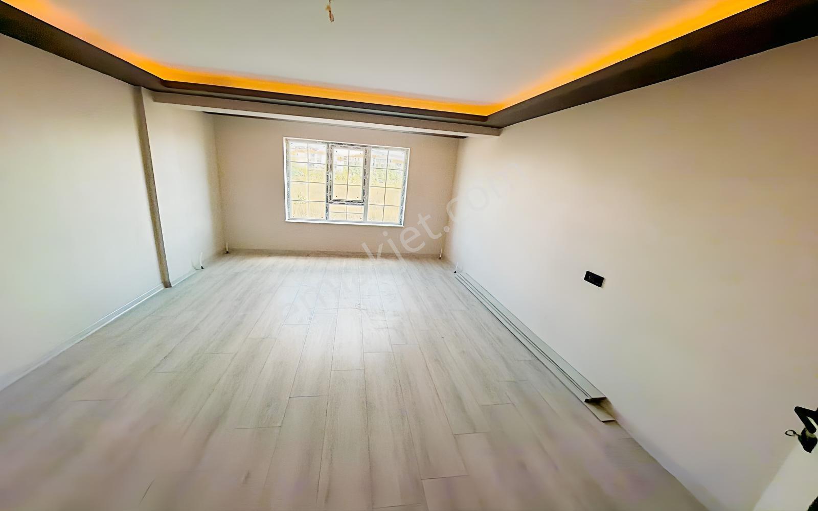 Yenikent Emlak'tan Satılık 3+1 Geniş M2 Manzaralı Daire — fotoğraf 6