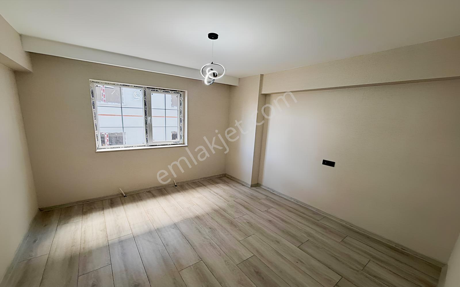 Yenikent Emlak'tan Satılık 3+1 Geniş M2 Manzaralı Daire — fotoğraf 15