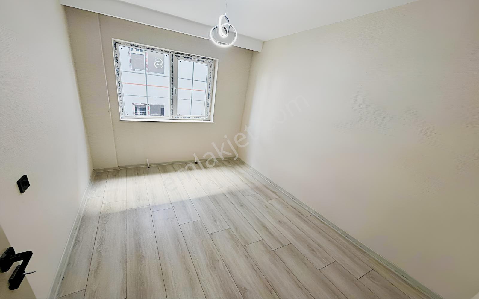Yenikent Emlak'tan Satılık 3+1 Geniş M2 Manzaralı Daire — fotoğraf 16