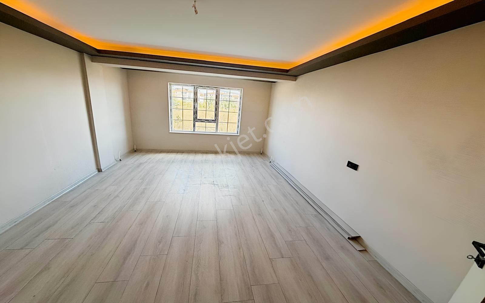 Yenikent Emlak'tan Satılık 3+1 Geniş M2 Manzaralı Daire — fotoğraf 18