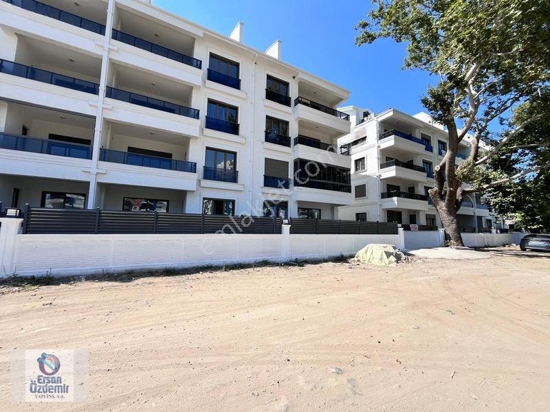Ersan Özdemirden İkizçayda Kapalı Otoparklı Havuzlu Site İçi 1+1 — fotoğraf 7