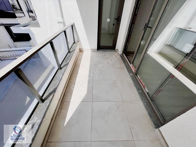 Ersan Özdemirden İkizçayda Kapalı Otoparklı Havuzlu Site İçi 1+1 — fotoğraf 25