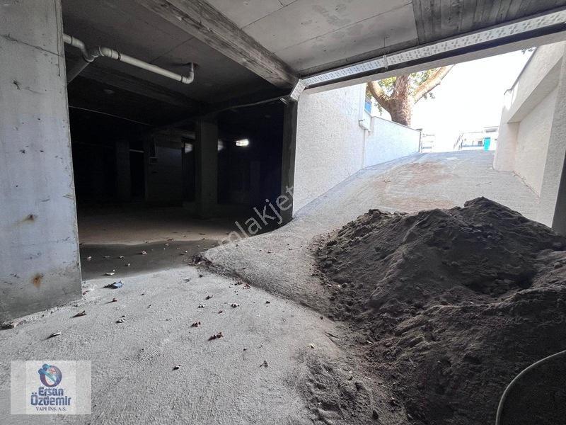 Ersan Özdemirden İkizçayda Kapalı Otoparklı Havuzlu Site İçi 1+1 — fotoğraf 31