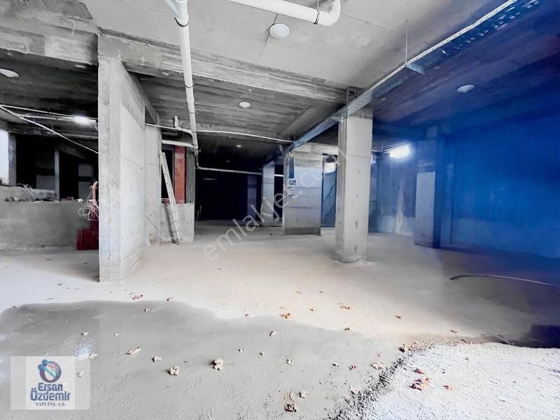 Ersan Özdemirden İkizçayda Kapalı Otoparklı Havuzlu Site İçi 1+1 — fotoğraf 32