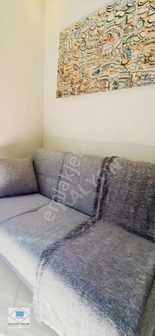 Çeşme Sakarya'da Kalyon'dan Isıtmalı Havuzlu 5+2 Lüks Villa — fotoğraf 25