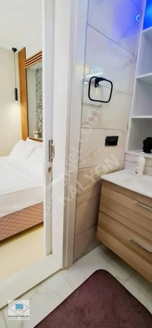 Çeşme Sakarya'da Kalyon'dan Isıtmalı Havuzlu 5+2 Lüks Villa — fotoğraf 26
