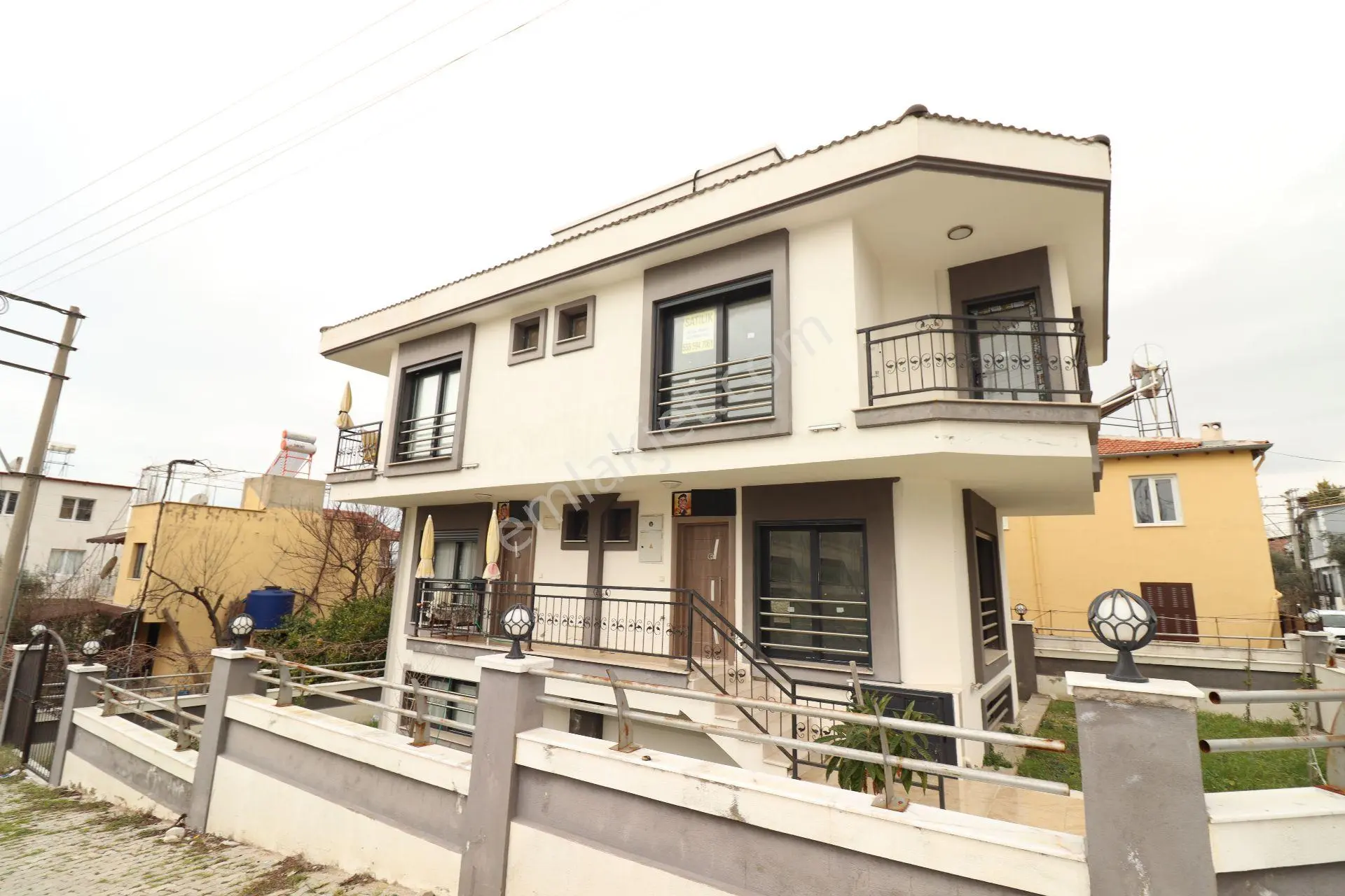 Seferihisar Mersin Alanı Mh. Deniz Manzaralı Bahçeli Satılık 3+1 Villa — fotoğraf 3