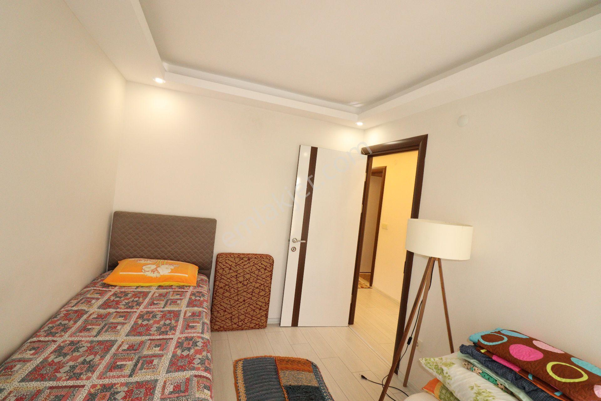 Seferihisar Mersin Alanı Mh. Deniz Manzaralı Bahçeli Satılık 3+1 Villa — fotoğraf 24