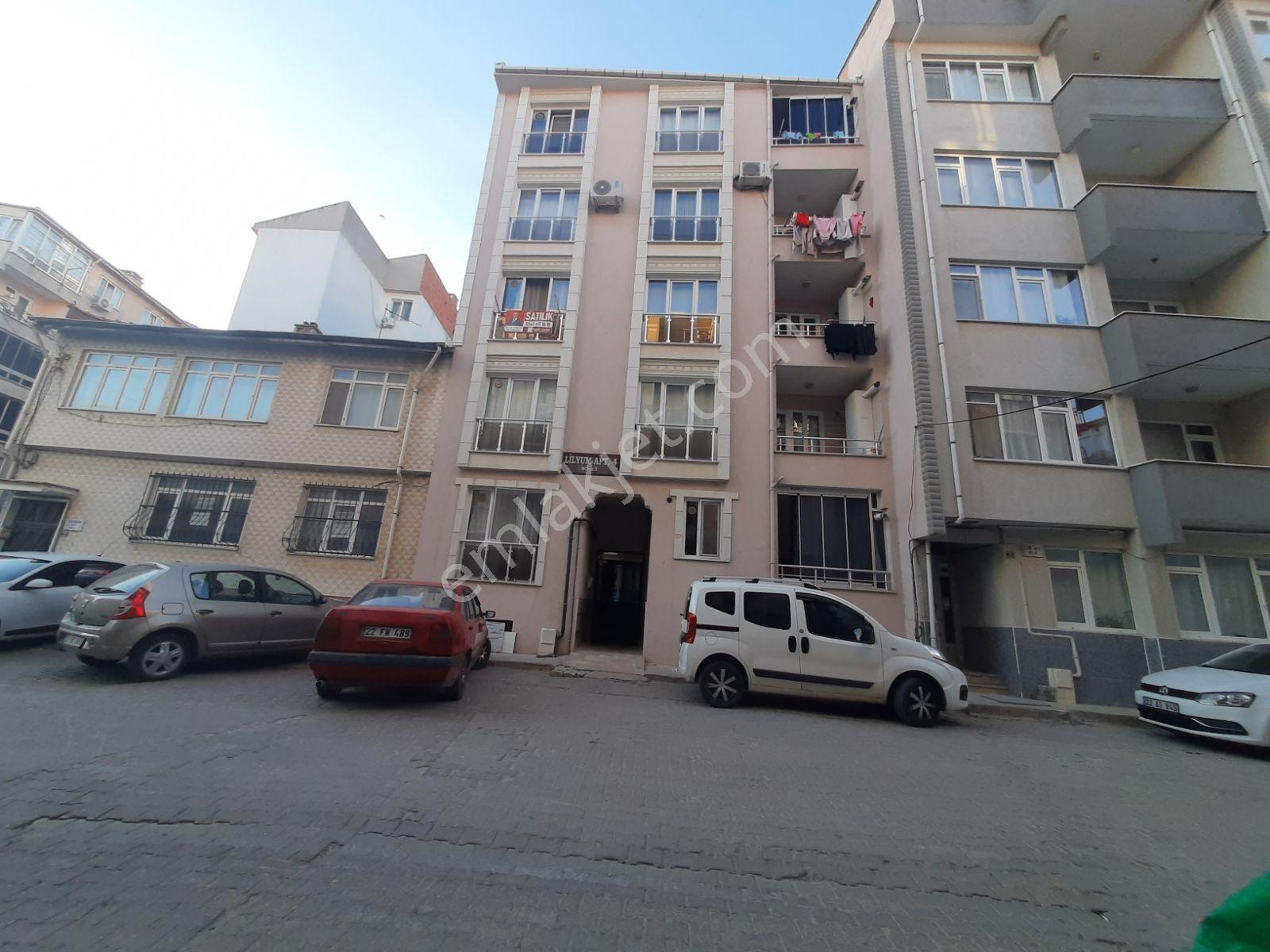 Edirne Medrese Alibey Merkezi Konumda Satılık 1+1 Geniş Daire — fotoğraf 20