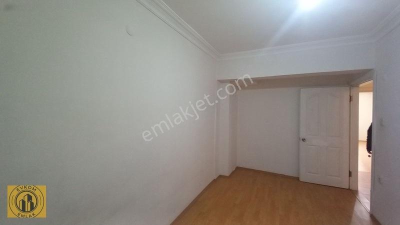 Evkom Emlak Tan Şeyhsinan Mah De 3+1 İskanlı Daire — fotoğraf 19