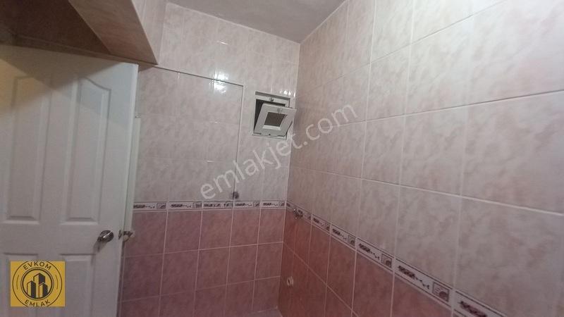 Evkom Emlak Tan Şeyhsinan Mah De 3+1 İskanlı Daire — fotoğraf 23