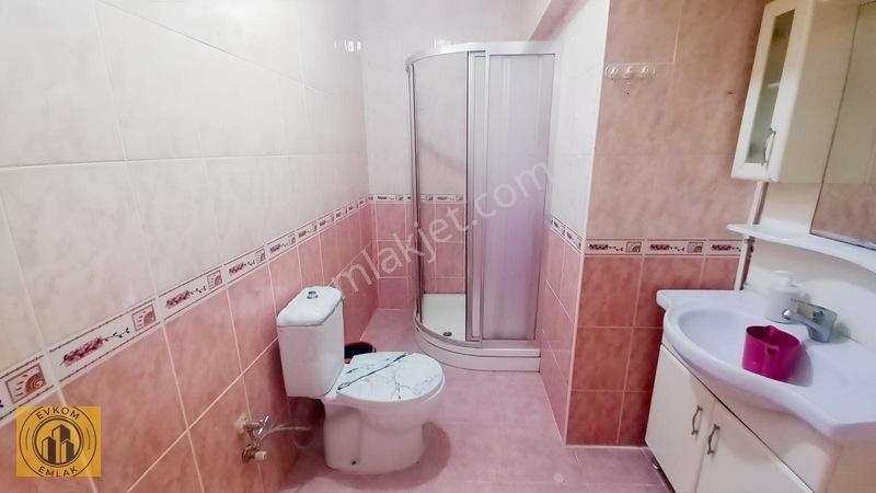 Evkom Emlak Tan Şeyhsinan Mah De 3+1 İskanlı Daire — fotoğraf 25