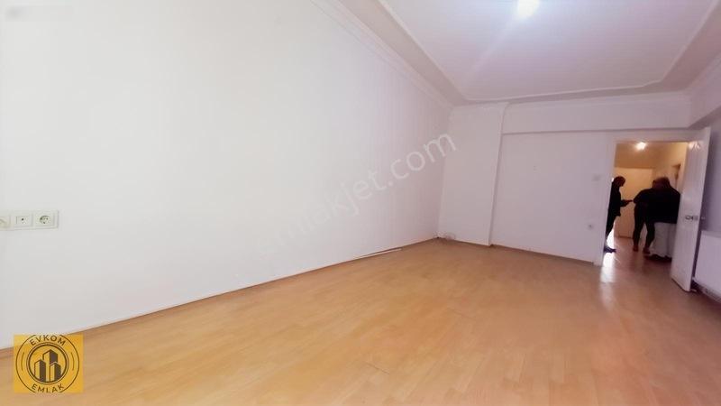 Evkom Emlak Tan Şeyhsinan Mah De 3+1 İskanlı Daire — fotoğraf 27