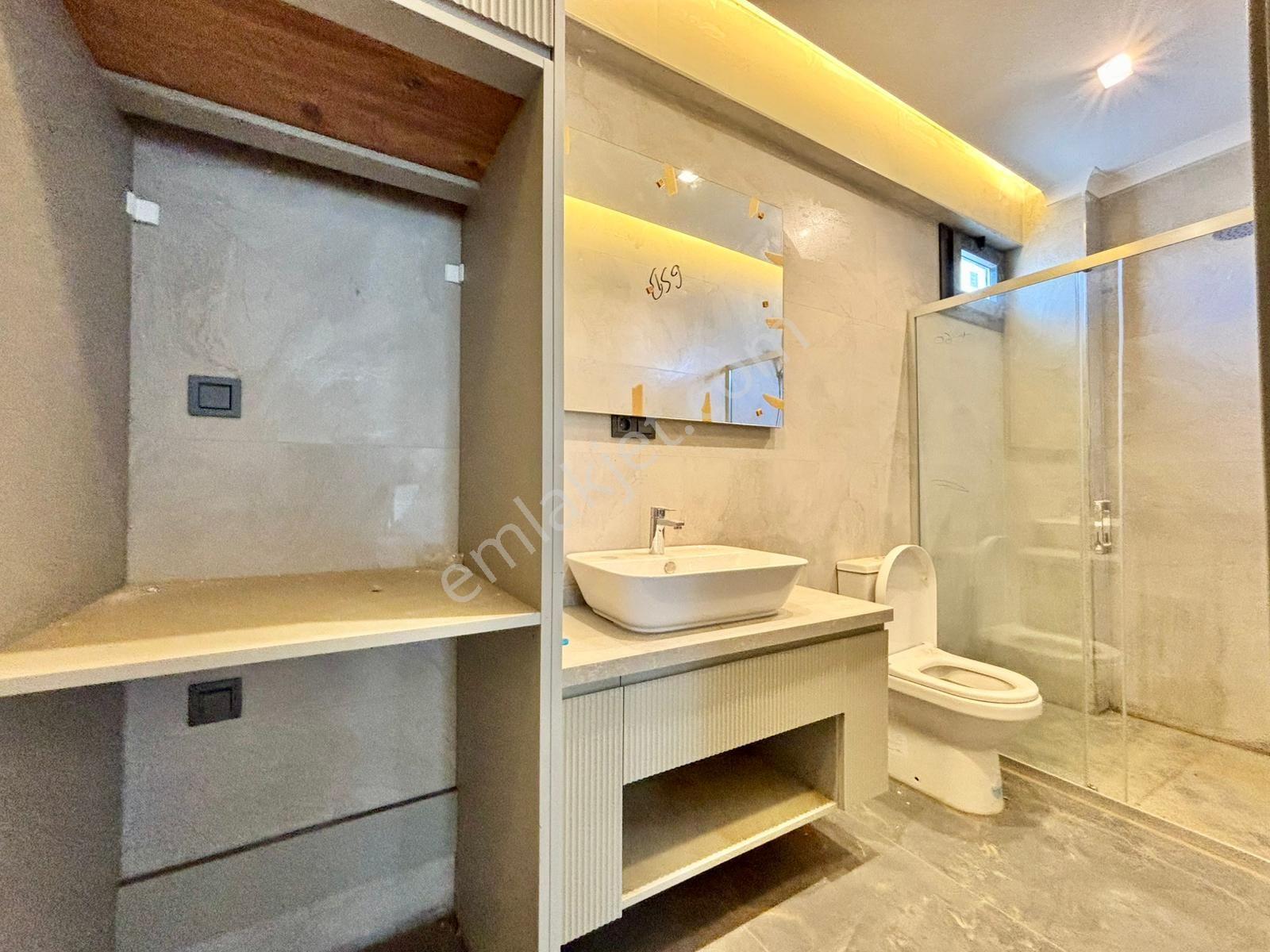 Ay Emlaktan Burhaniye Ören'de Denize 400 Metre Yüzme Havuzlu Satılık 2+1 Ultra Lüks Müstakil Villa — fotoğraf 21