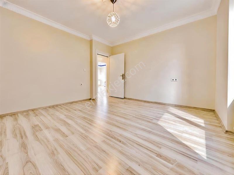 Satılık Tek Daire Üzeri Net 100m2 Emsalsiz Temizlikte Fırsat — fotoğraf 8