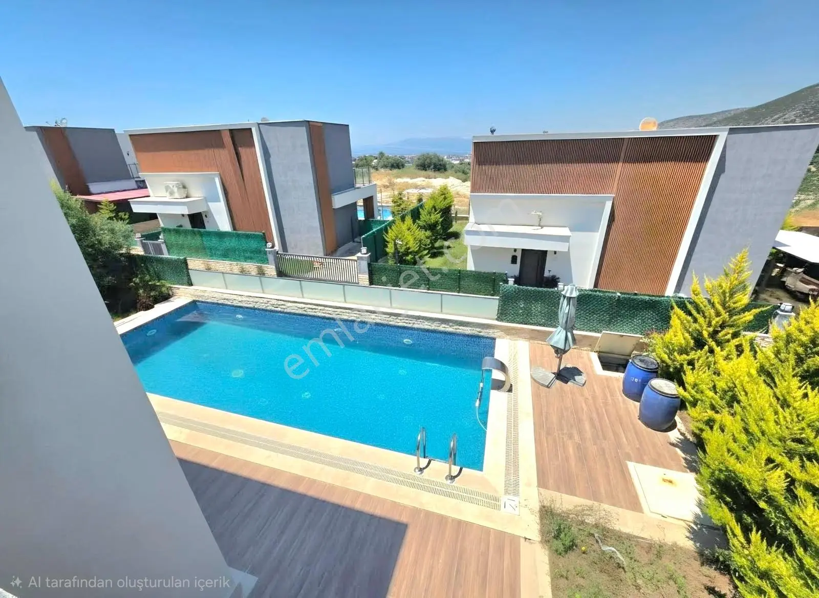 Kuşadası Merkezde Müstakil Özel Havuzlu Satılık Villa — fotoğraf 21