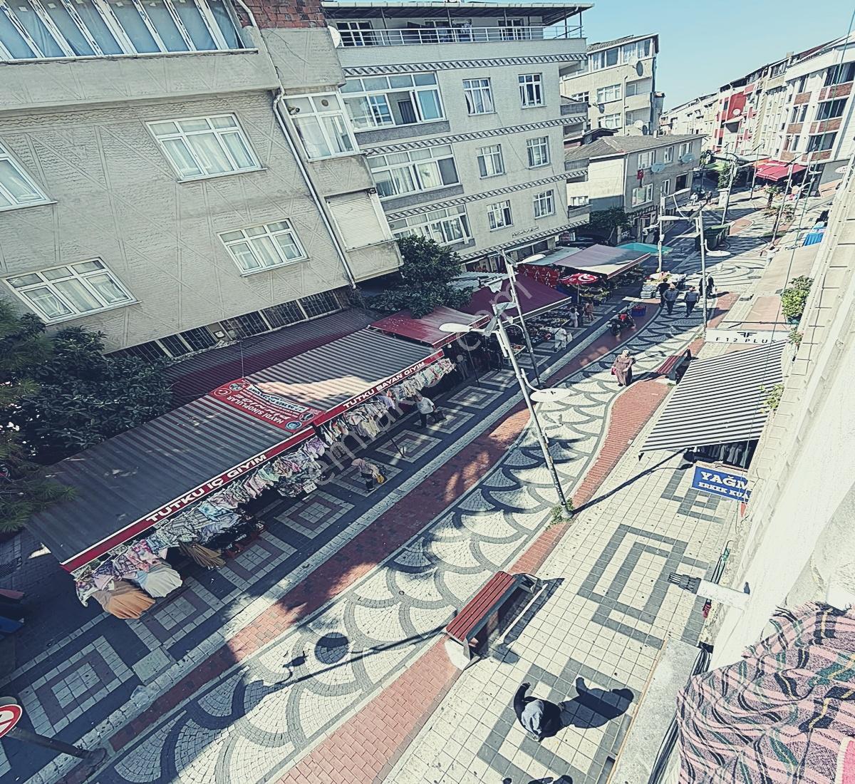 Kıraç Yürüyüş Yolu İçerisinde 2+1 90m² Köşe Başı Merkezi Konum — fotoğraf 8