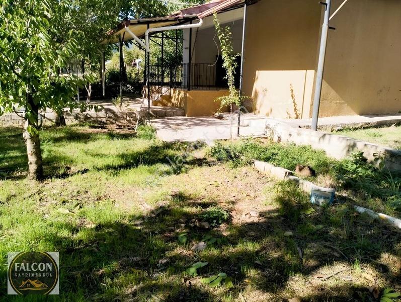 Falcon Dan Nif De Köyiçi İmarlı 640m² — fotoğraf 10