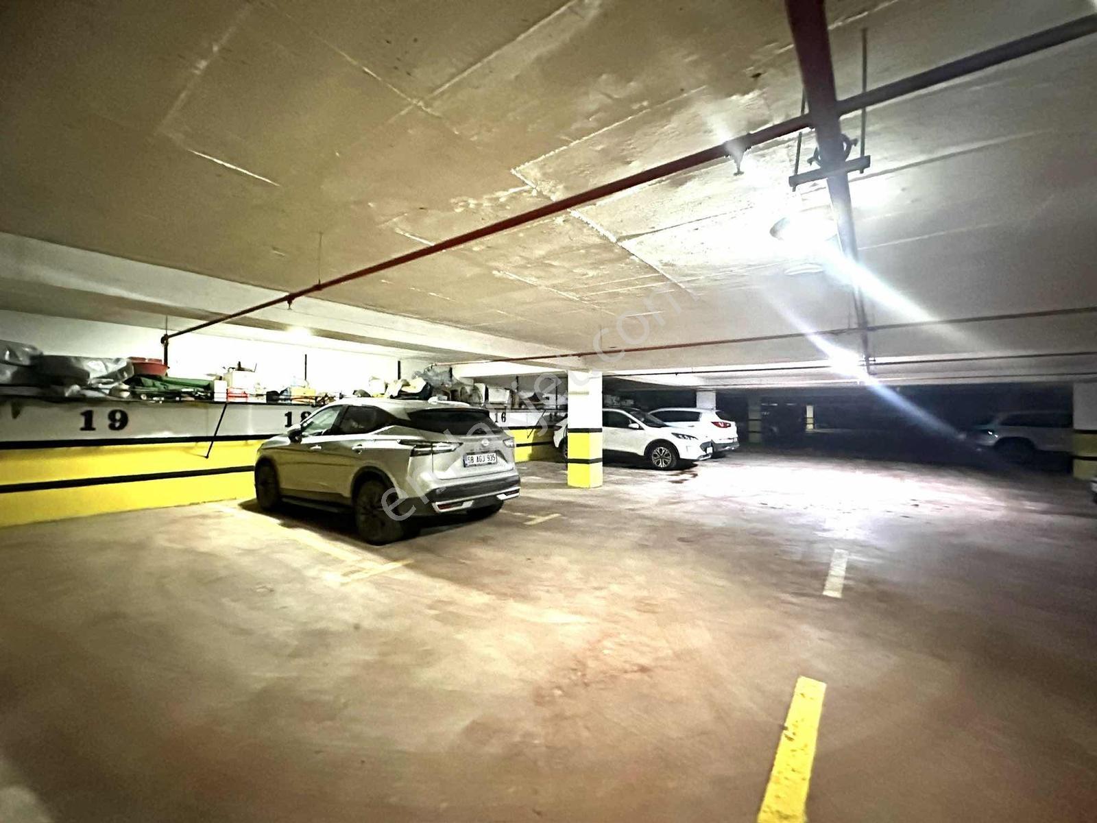 Emlak Fix'den Kardeşler Mh.| 170 M2 Satılık | Ara Kat — fotoğraf 5