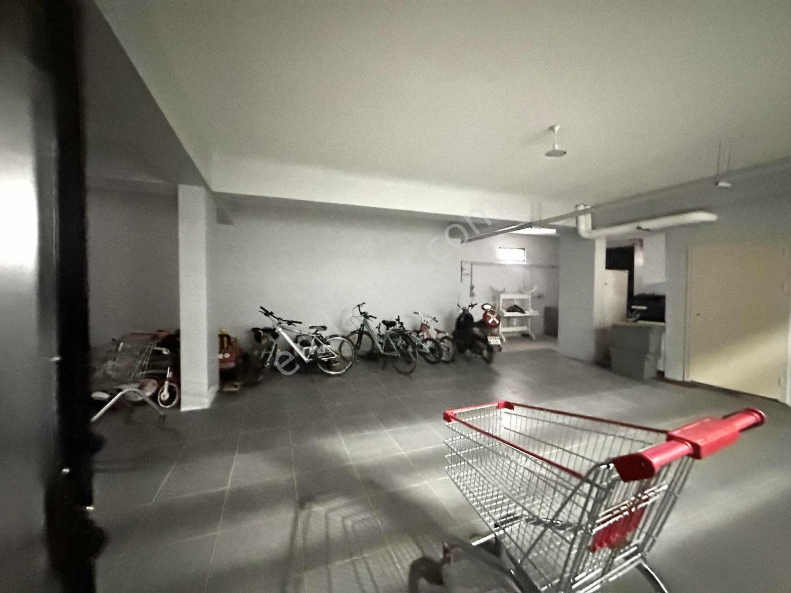 Emlak Fix'den Kardeşler Mh.| 170 M2 Satılık | Ara Kat — fotoğraf 6