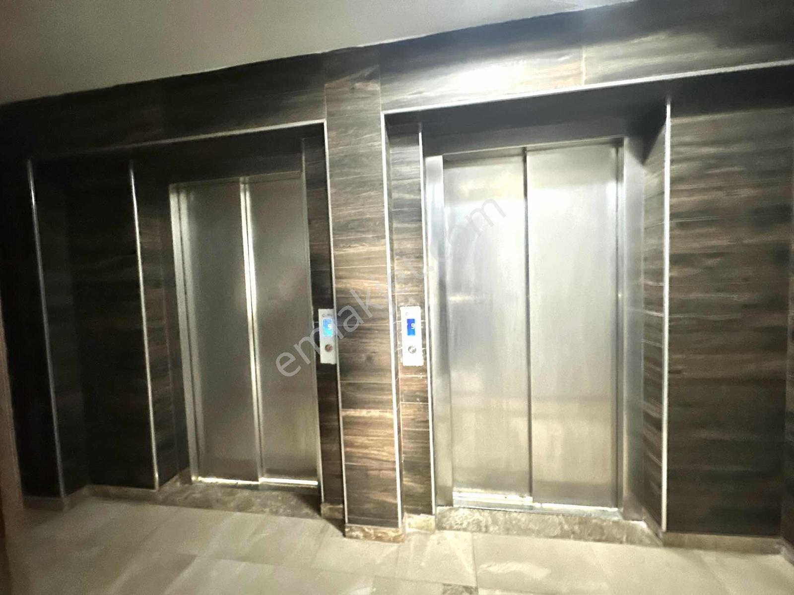 Emlak Fix'den Kardeşler Mh.| 170 M2 Satılık | Ara Kat — fotoğraf 8