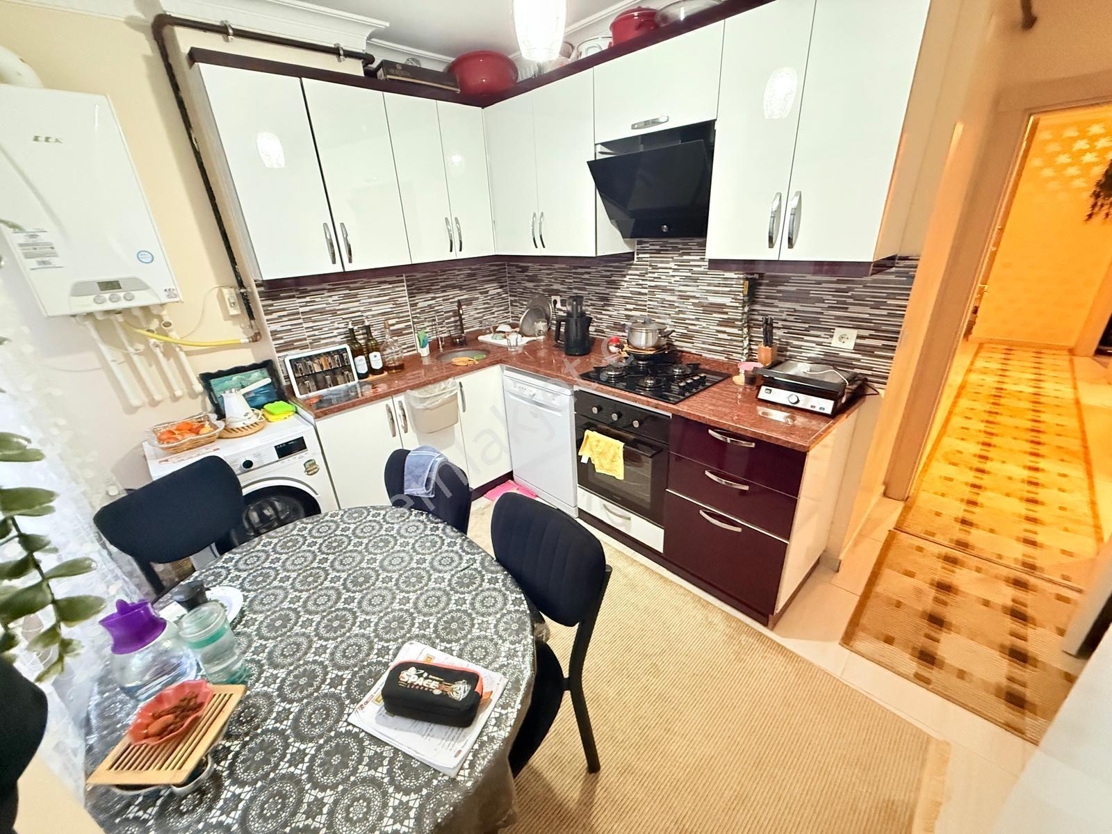 Pusula İnş'tan Cebeci Mah 2+1 90m2 Cadde Üzeri Köşe Başı Ara Kat — fotoğraf 5
